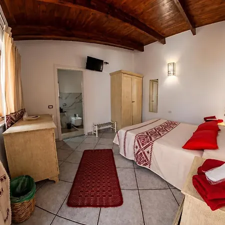 L'alga Nocleg ze śniadaniem 4*